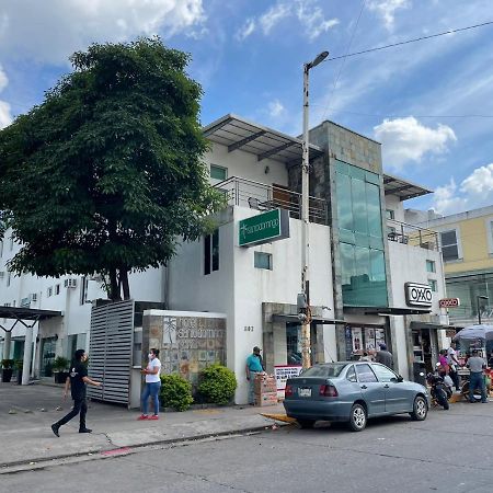 Hotel Santo Domingo Express 비야에르모사 외부 사진