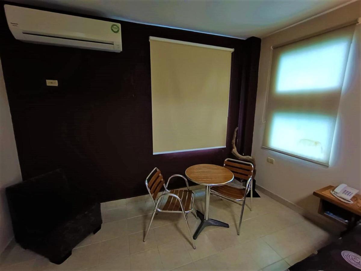 Hotel Santo Domingo Express 비야에르모사 외부 사진